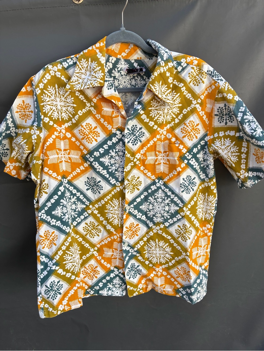 Vintage -1956 Reyn Spooner Hawaiian Traditions Shirt Size L Cotton